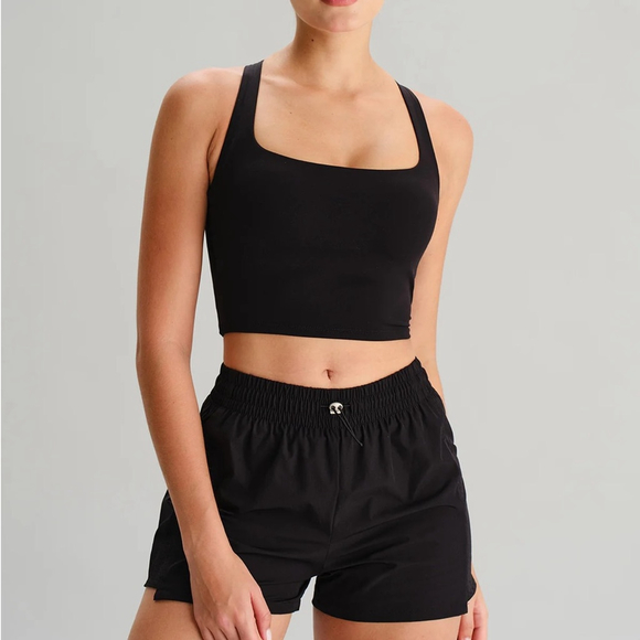 Berlook Activewear Black Strappy Open-Back Sports Bra - Picture 5 of 6